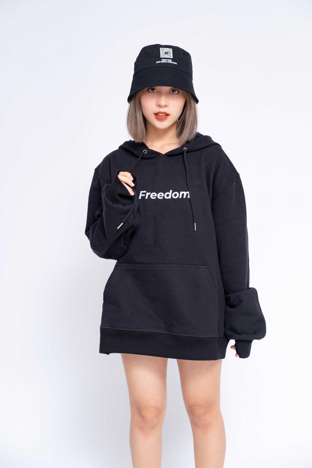 Áo Hoodie Oversized Nữ Freedom Reflection #0