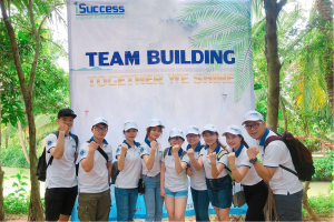 NHỮNG MẪU THIẾT KẾ ĐỒNG PHỤC TEAM BUILDING DOANH NGHIỆP BẮT MẮT